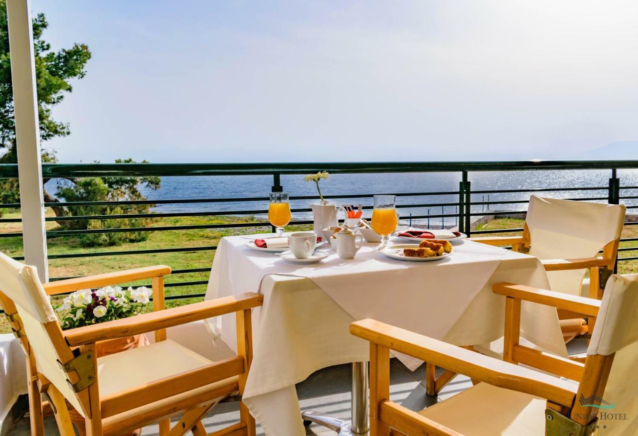 Junior Hotel Ірія Екстер'єр фото