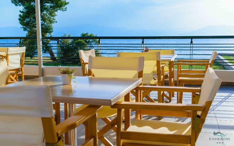 Junior Hotel Ірія Екстер'єр фото